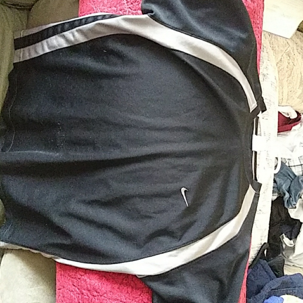 Nike golf shirt